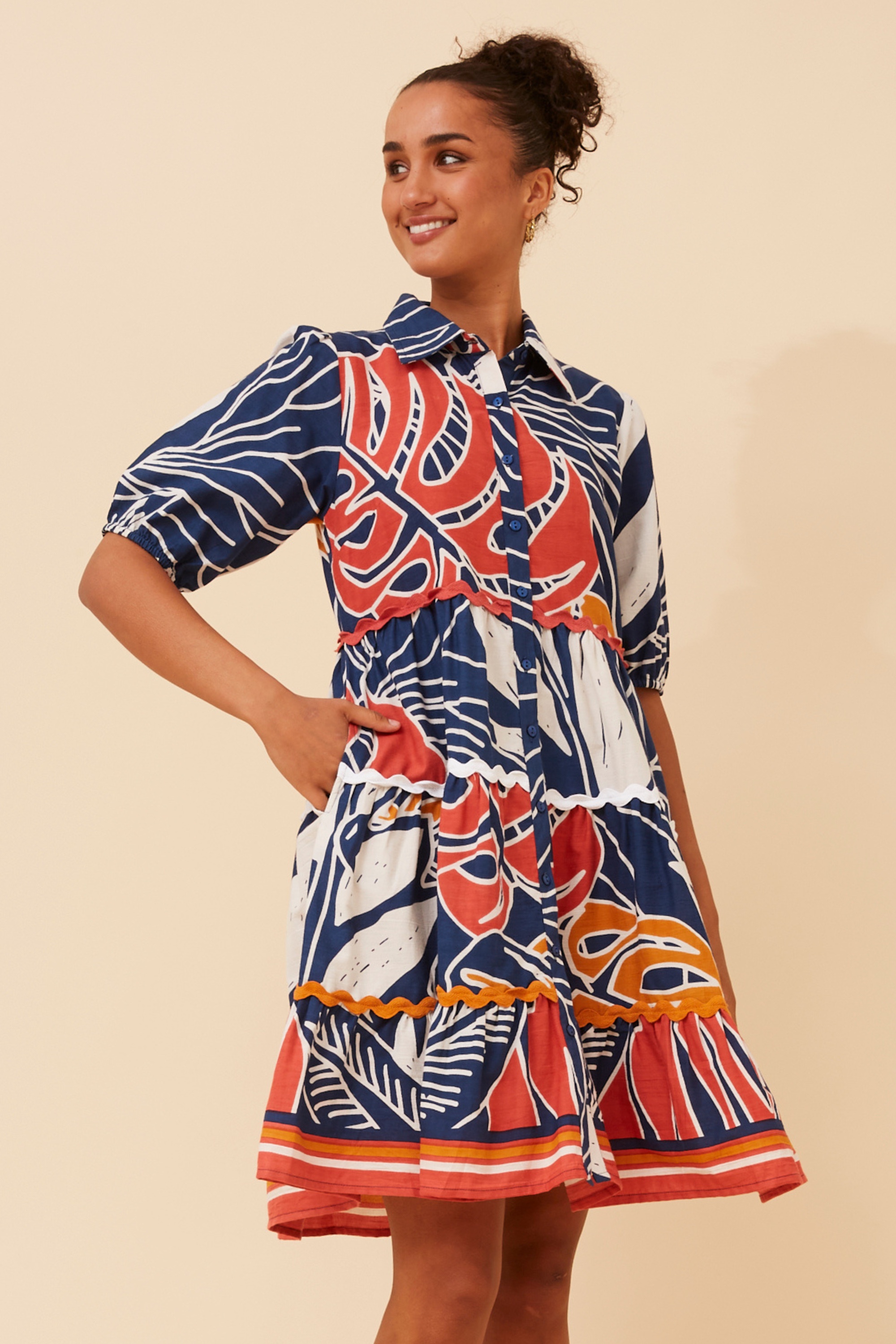 RONIKA ABSTRACT PRINT DRESS