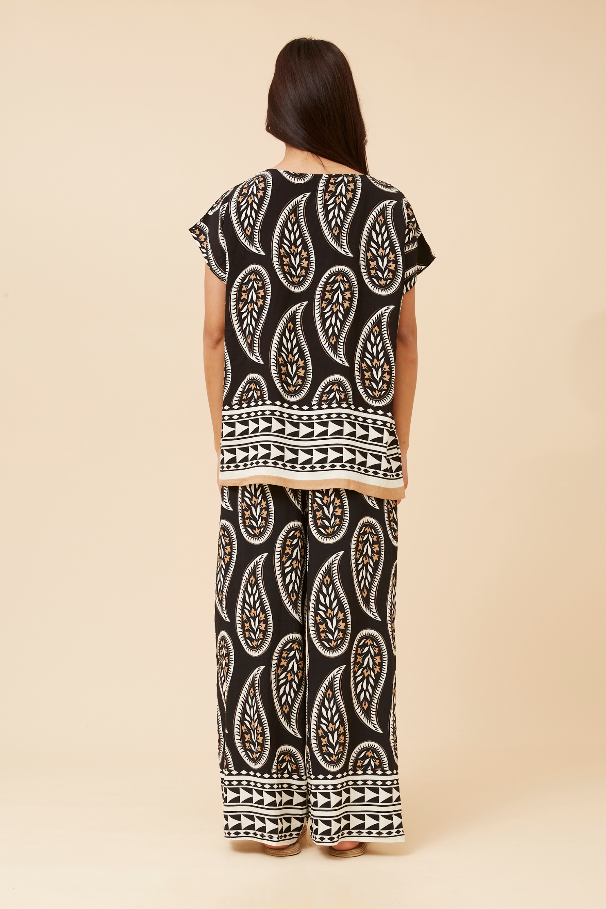 ROWYN PAISLEY TWO-PIECE SET