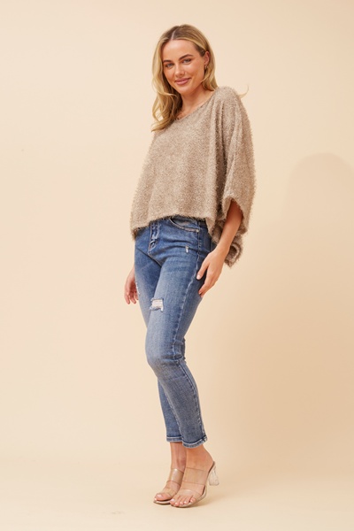 RUSHANA EYELASH YARN TOP
