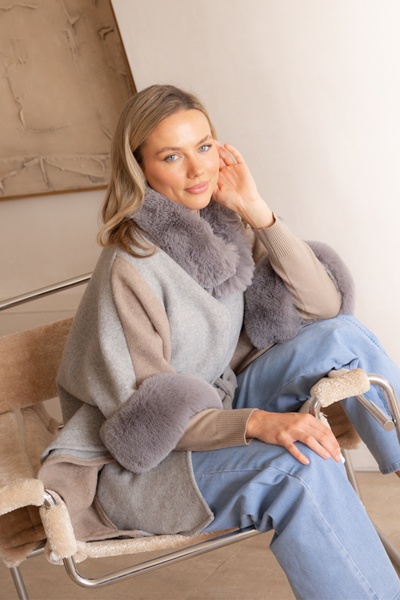 RYLAN FAUX FUR TRIM PONCHO