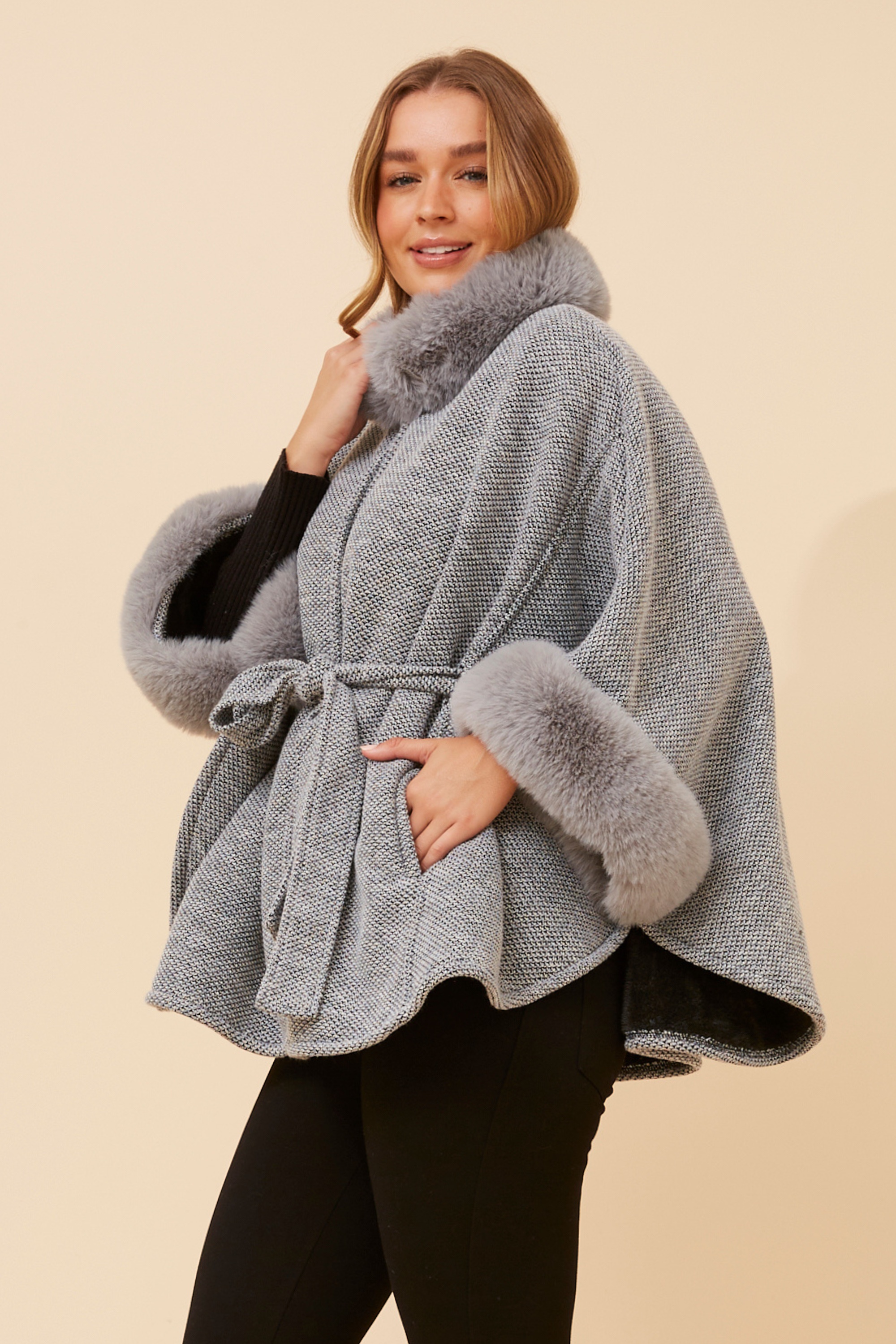 RYLAN FAUX FUR TRIM PONCHO
