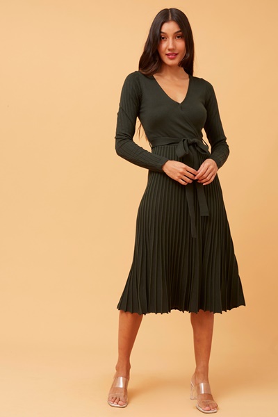 SANA PLEATED KNIT DRESS