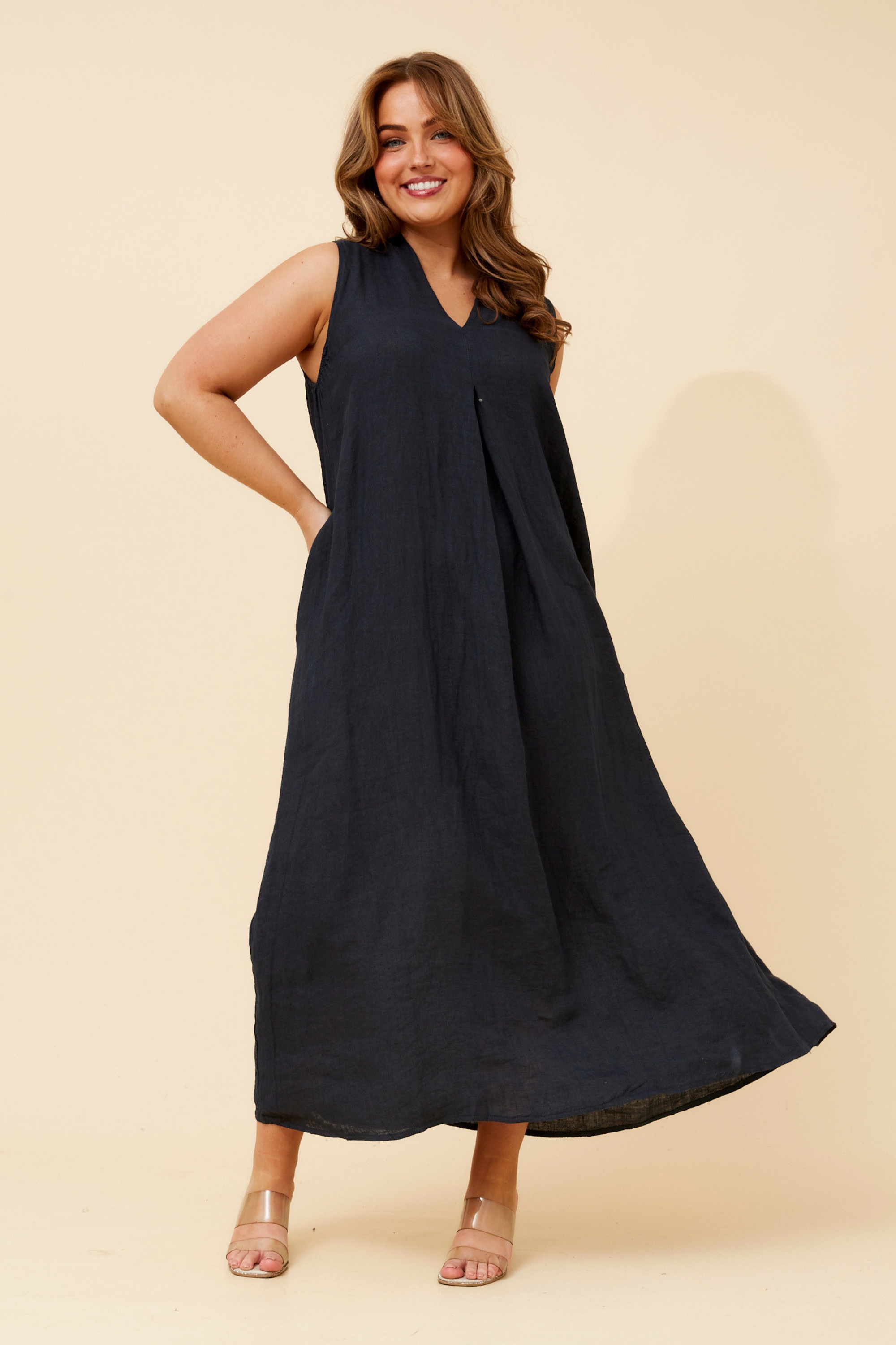 SARIAH LINEN MAXI DRESS
