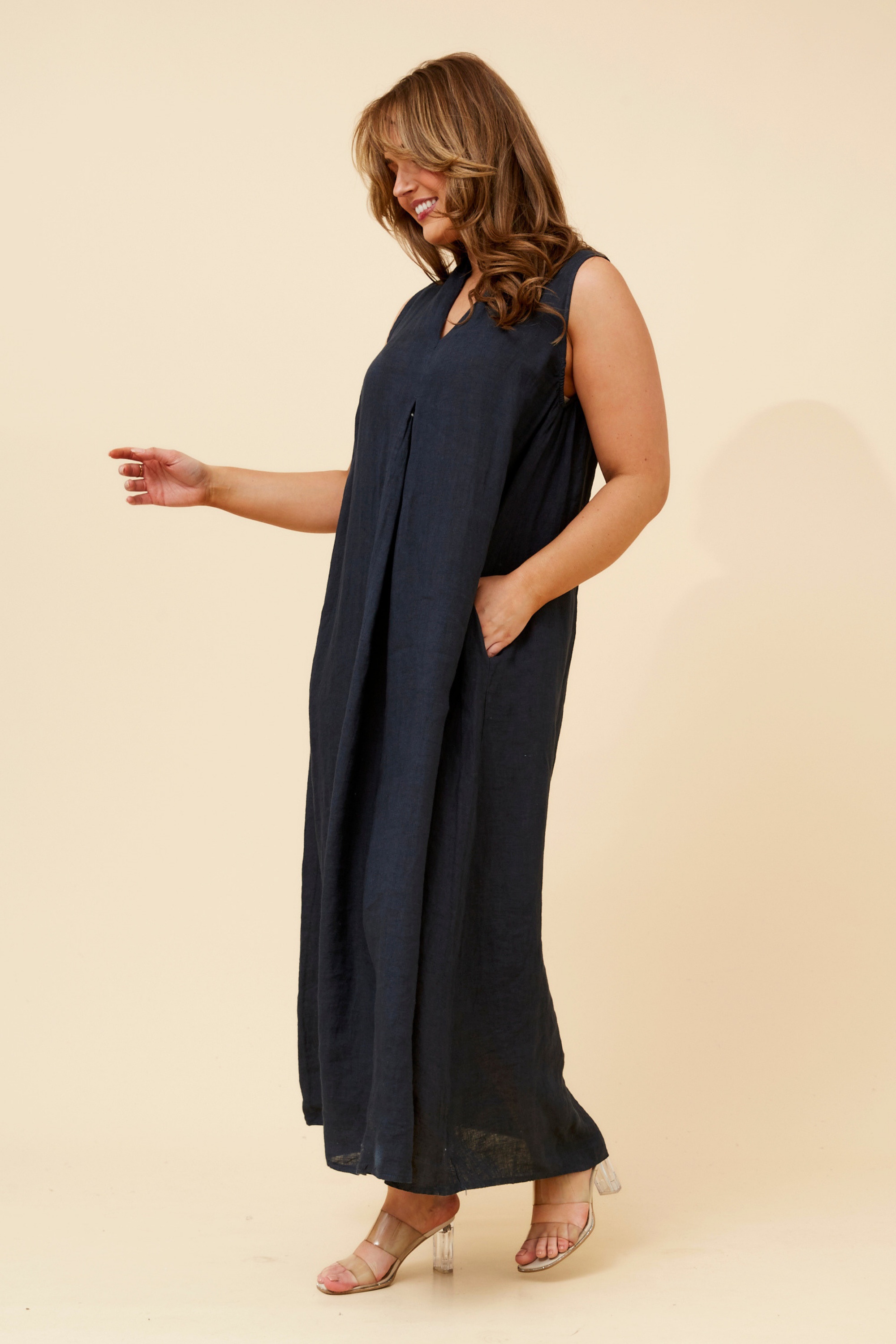 SARIAH LINEN MAXI DRESS