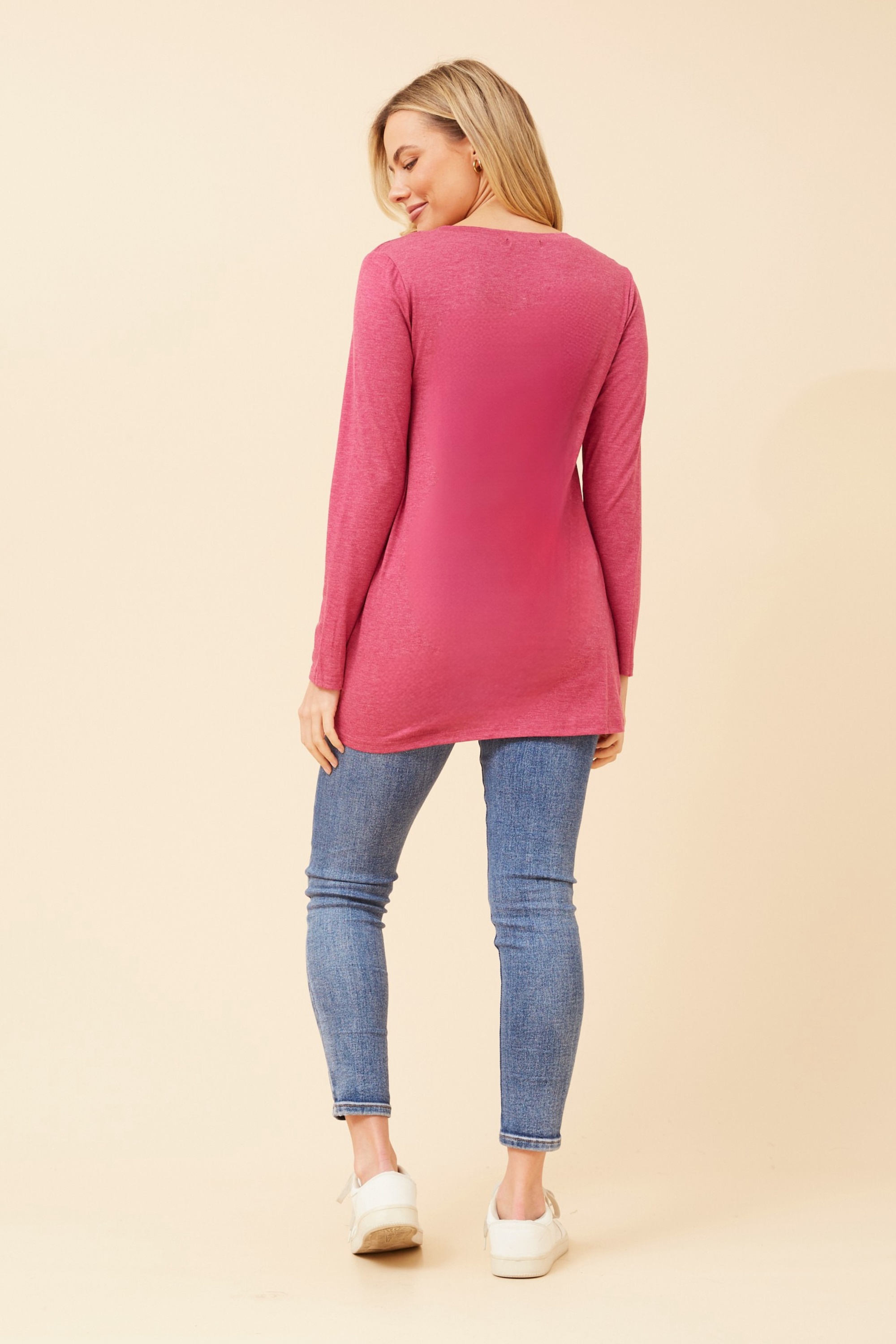 SEEMA KNOT DETAIL TOP