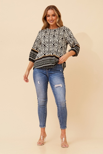 SHAE BORDER PRINT TOP