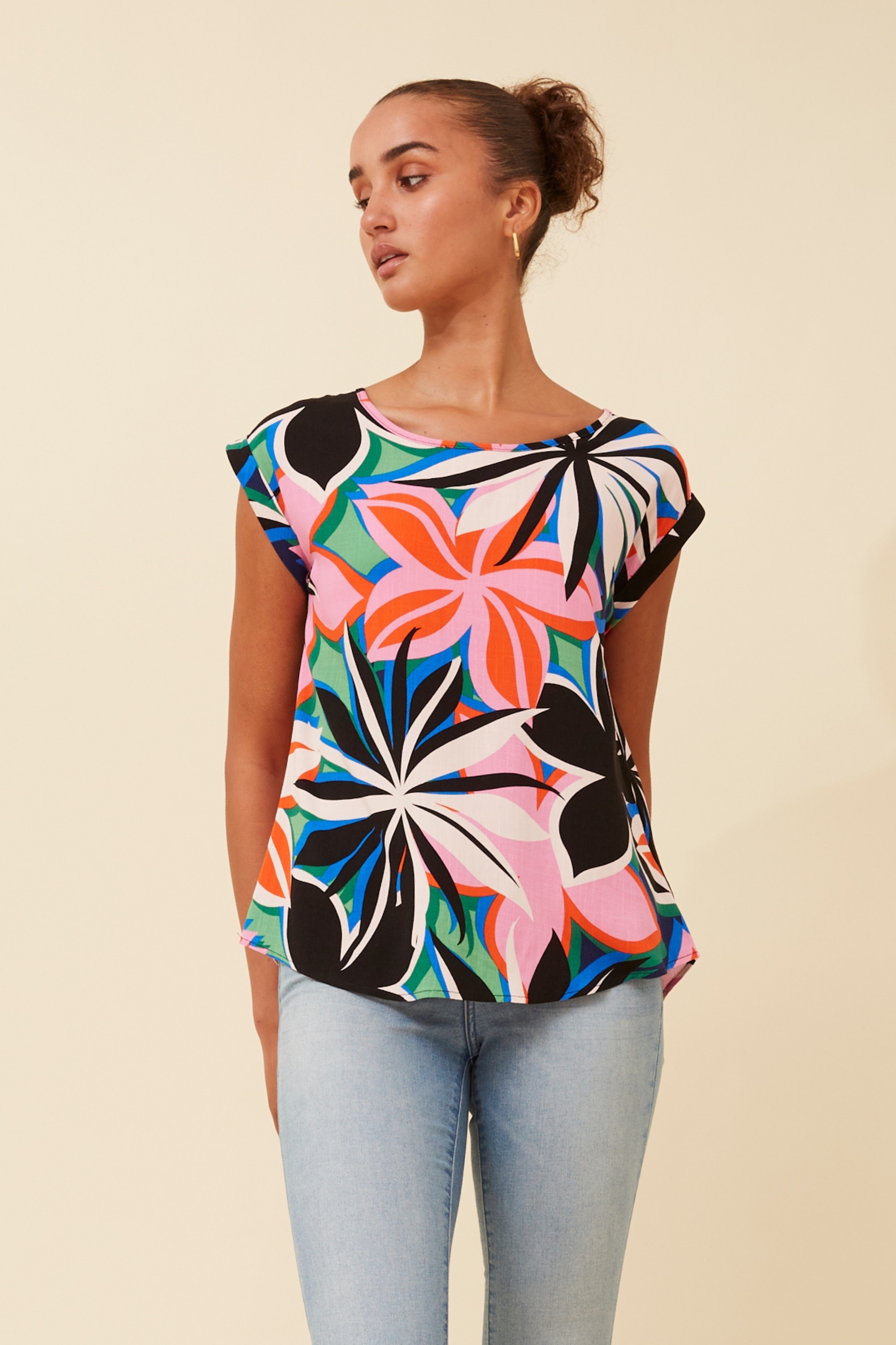 SHELLY FLORAL PRINT TOP