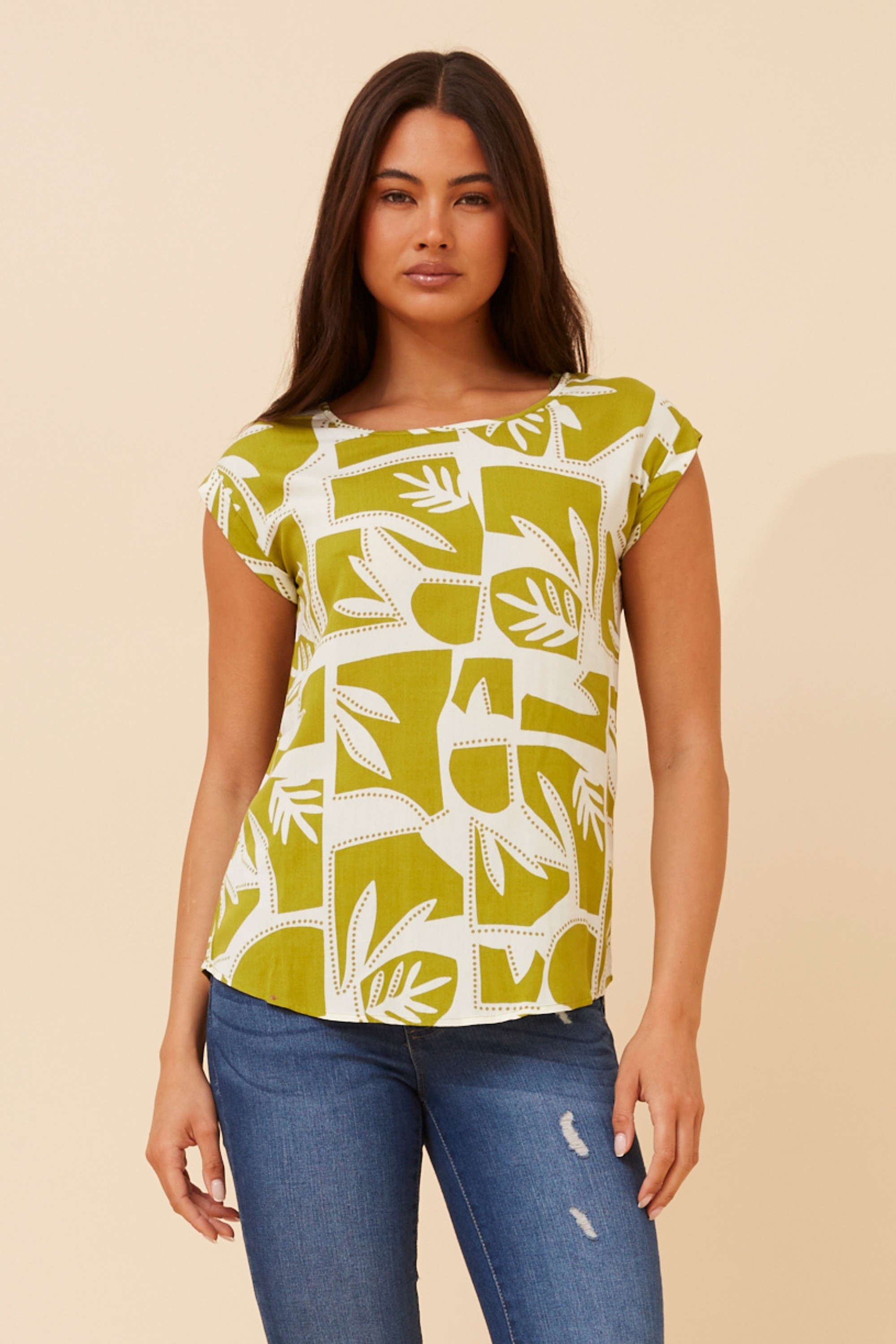 SHELLY LEAF PRINT SHELL TOP