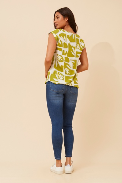 SHELLY LEAF PRINT SHELL TOP