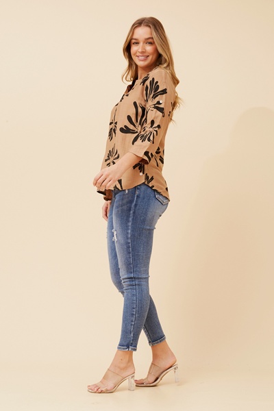 SHILPI ABSTRACT PRINT BLOUSE