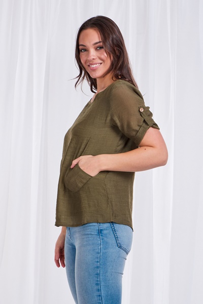 Short sleeve top with pockets