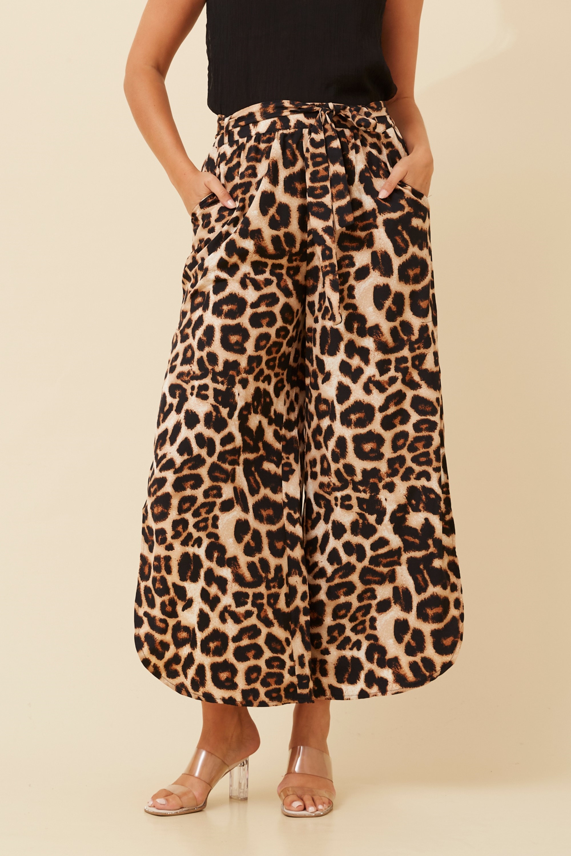 SISKA ANIMAL PRINT PANTS