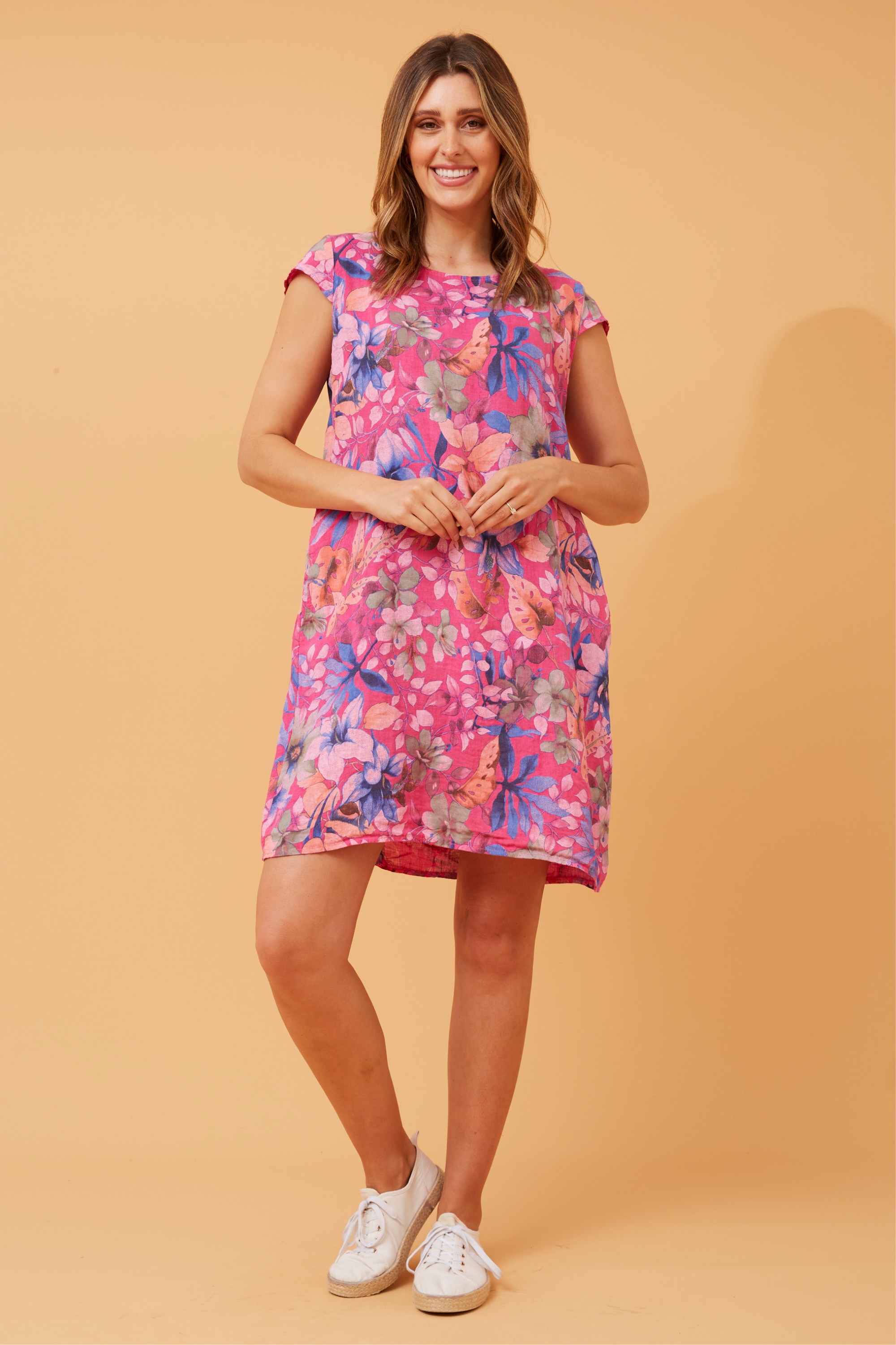 Floral shift hotsell dress with sleeves