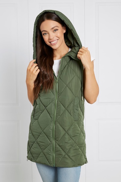 SLEEVELESS PUFFER VEST