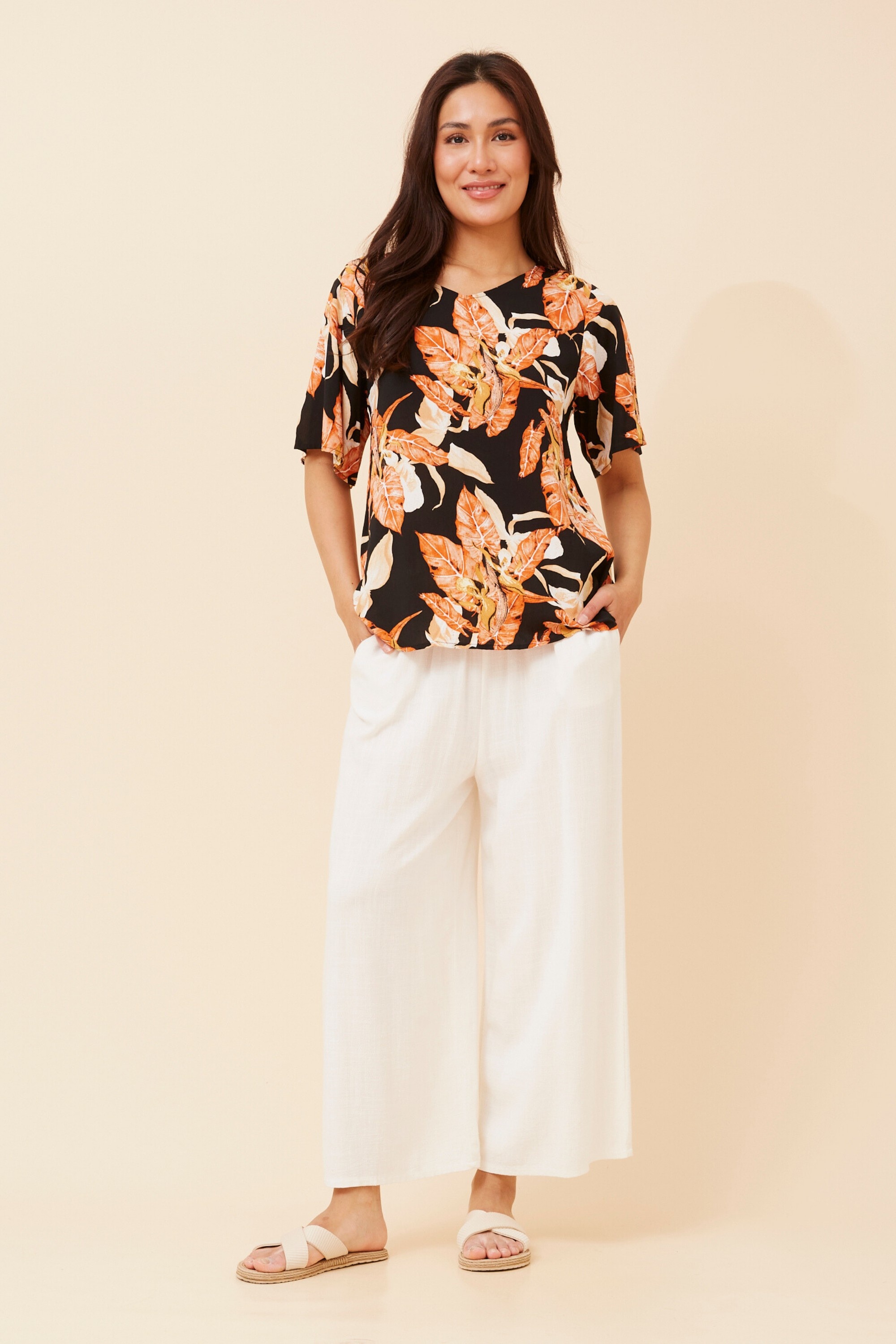 SONIA LEAF PRINT TOP