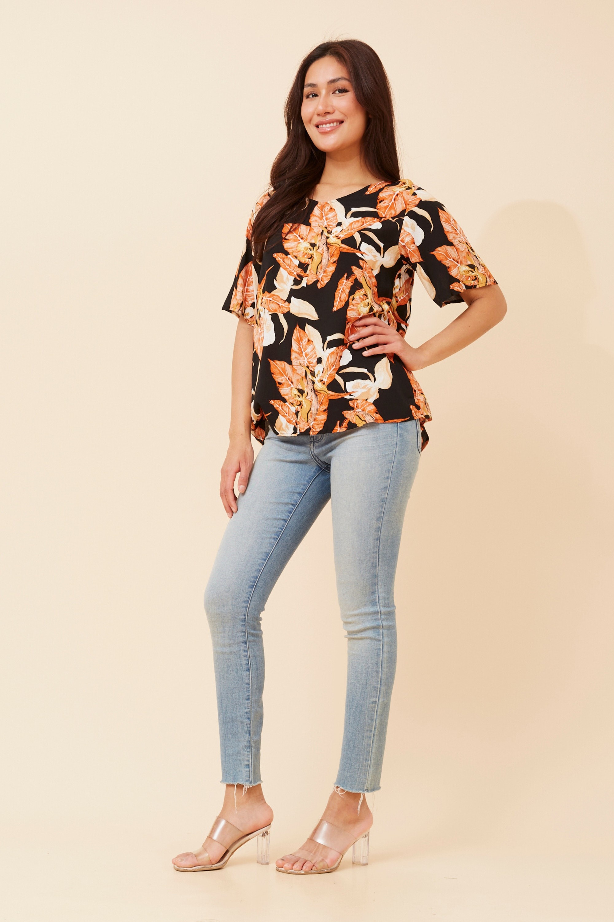 SONIA LEAF PRINT TOP