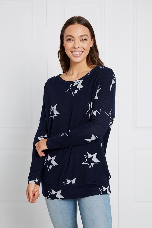 STAR PRINT SLOUCHY KNIT TOP