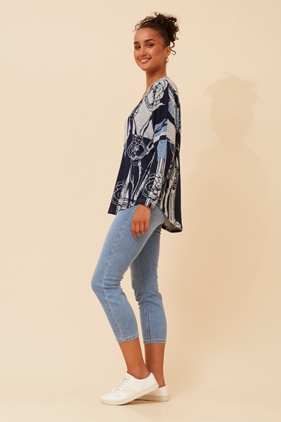 SUVI ABSTRACT PRINT TOP