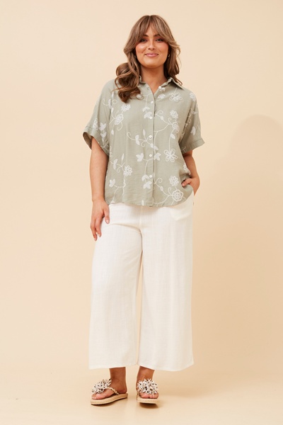 TAVIANA FLORAL EMBROIDERED TOP