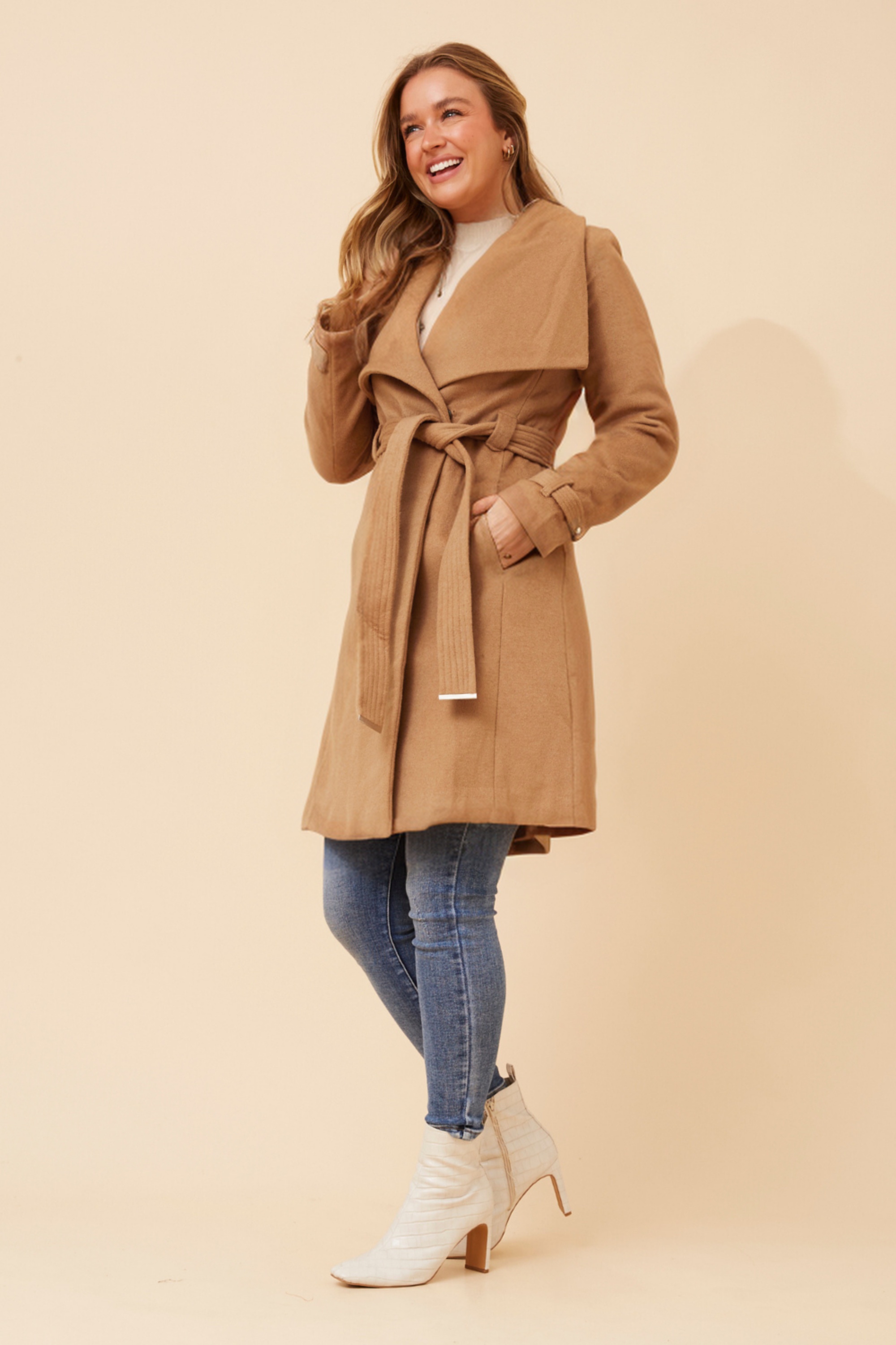 TESSLYN SOLID WRAP COAT