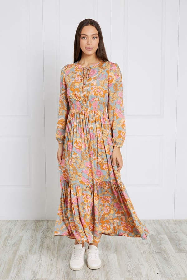 TIERED FLORAL MAXI DRESS TIERED FLORAL MAXI DRESS