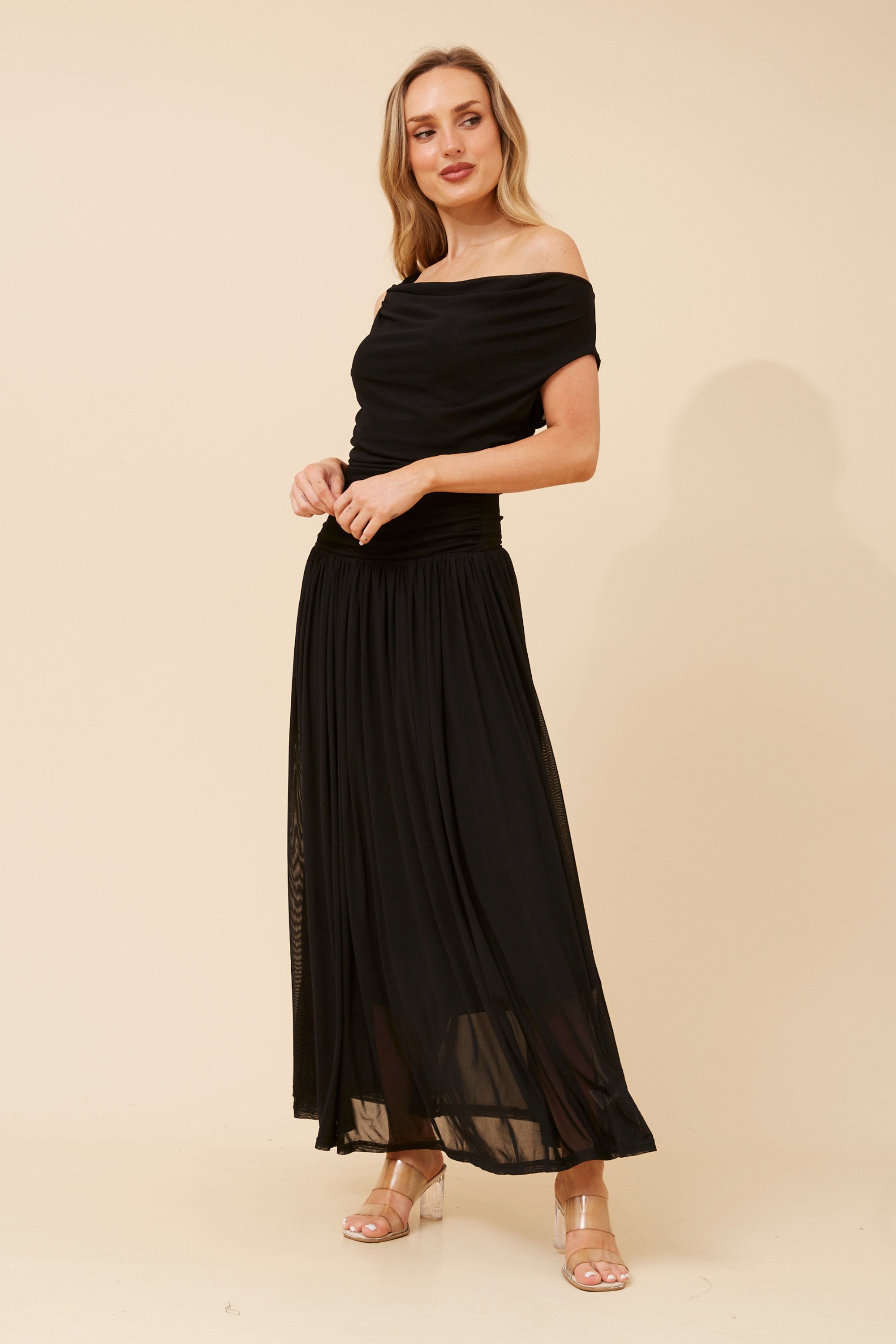 TIRZA SOLID MAXI DRESS