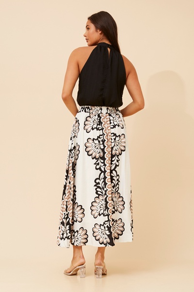 TOSCA BORDER PRINT MAXI SKIRT