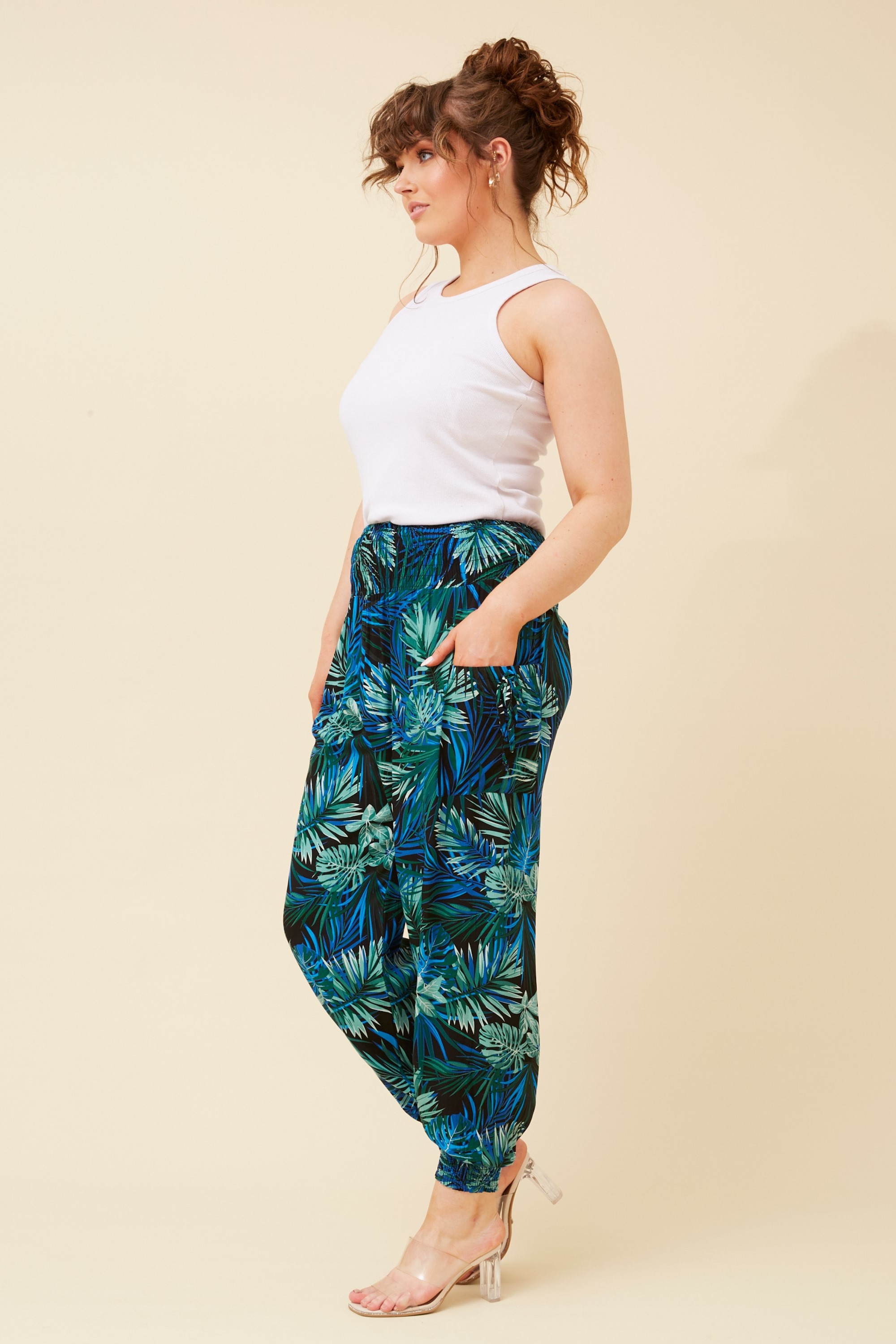 TROPICAL PRINT HAREM PANTS