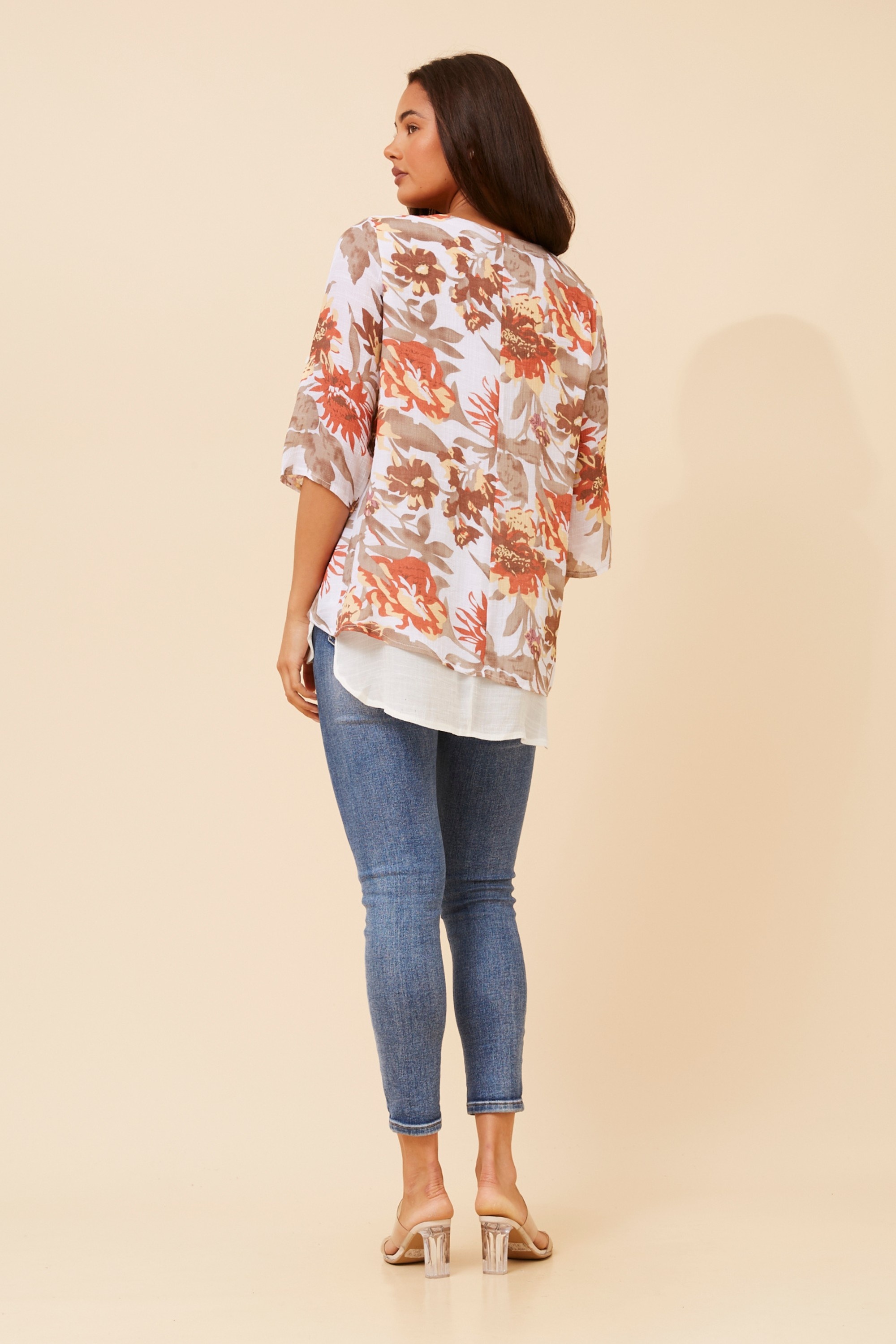 VANDELIA FLORAL DOUBLE LAYERED TOP