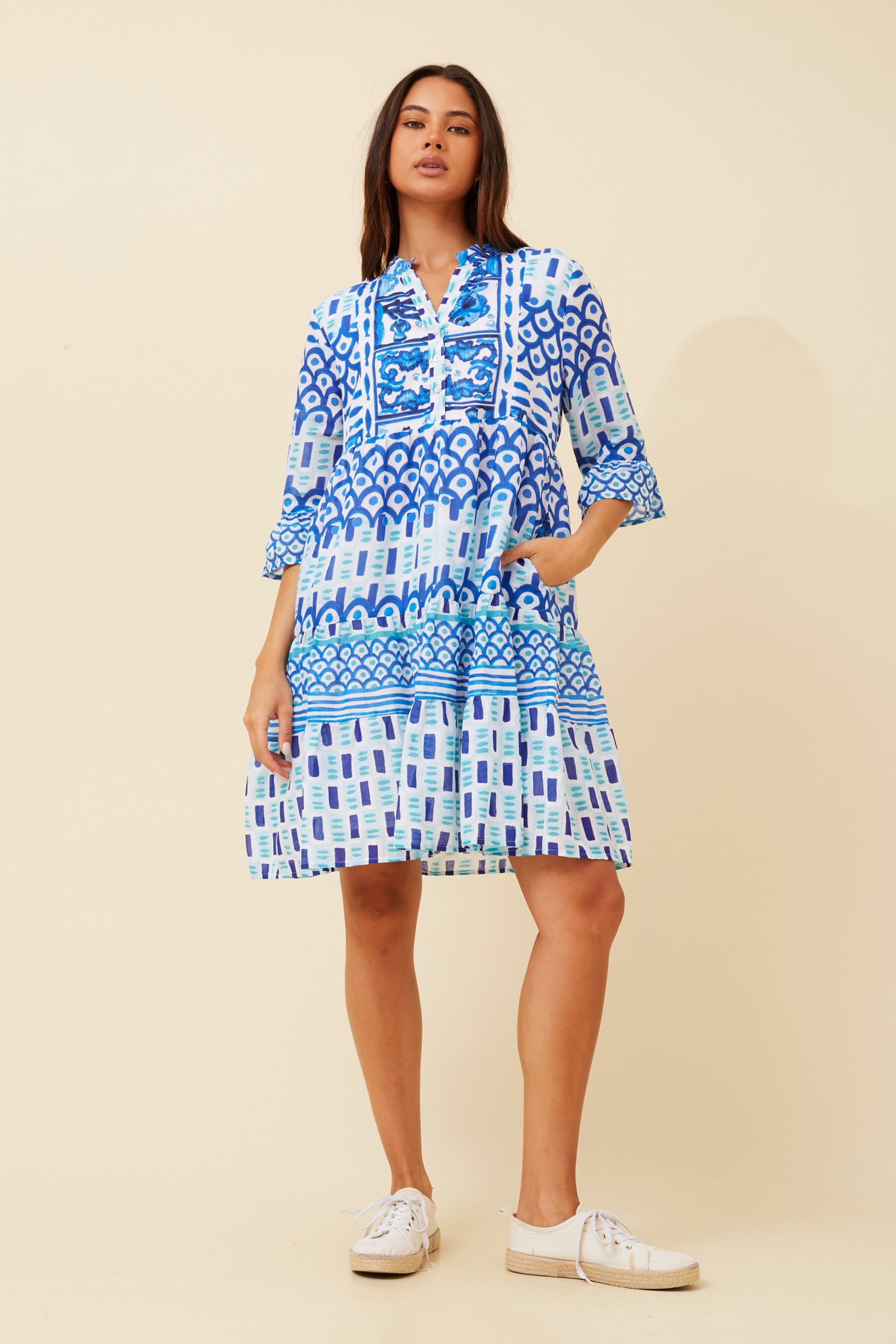 VEDA BOHO TIERED SHORT DRESS