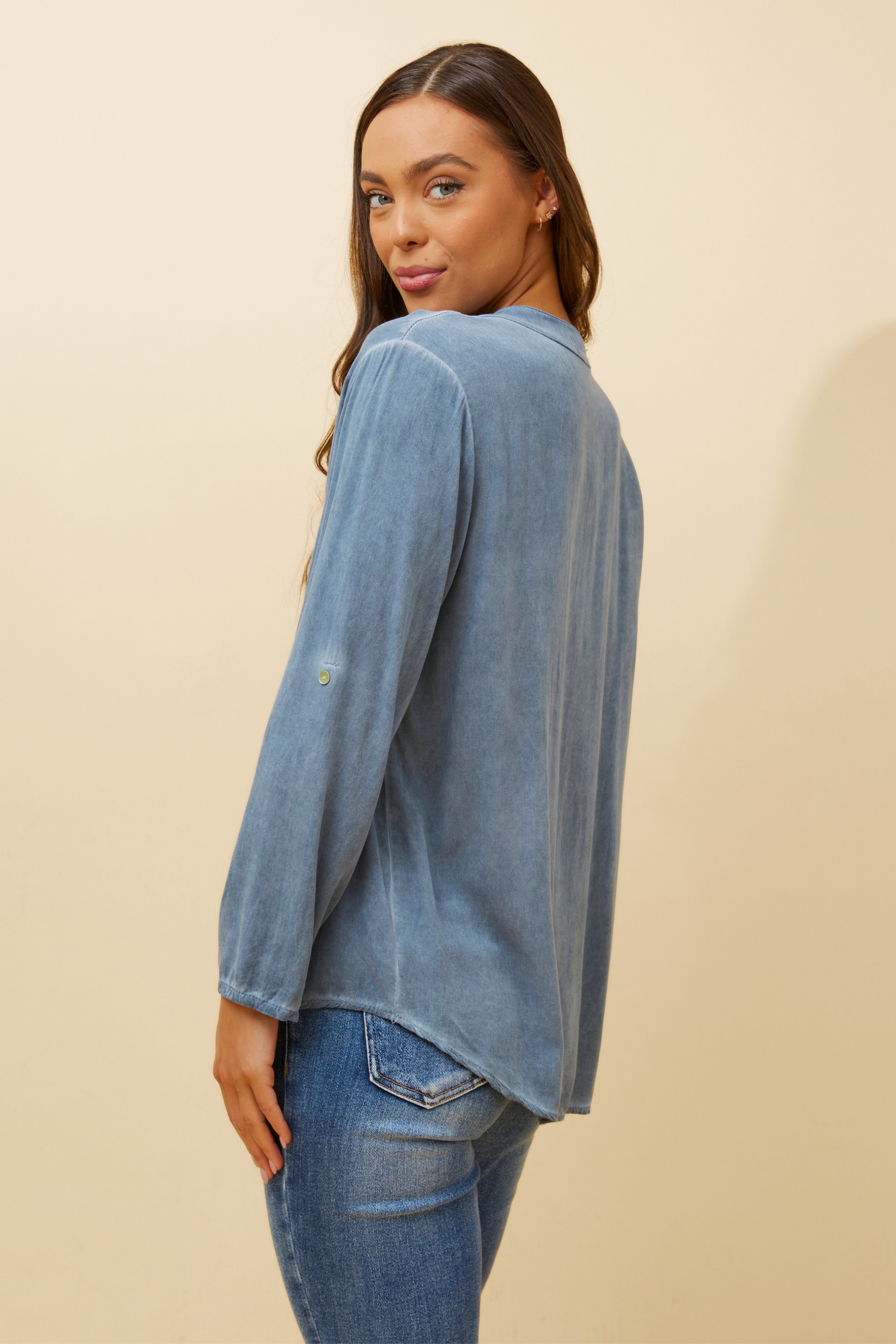 VELAR GRAPHIC PRINT TOP