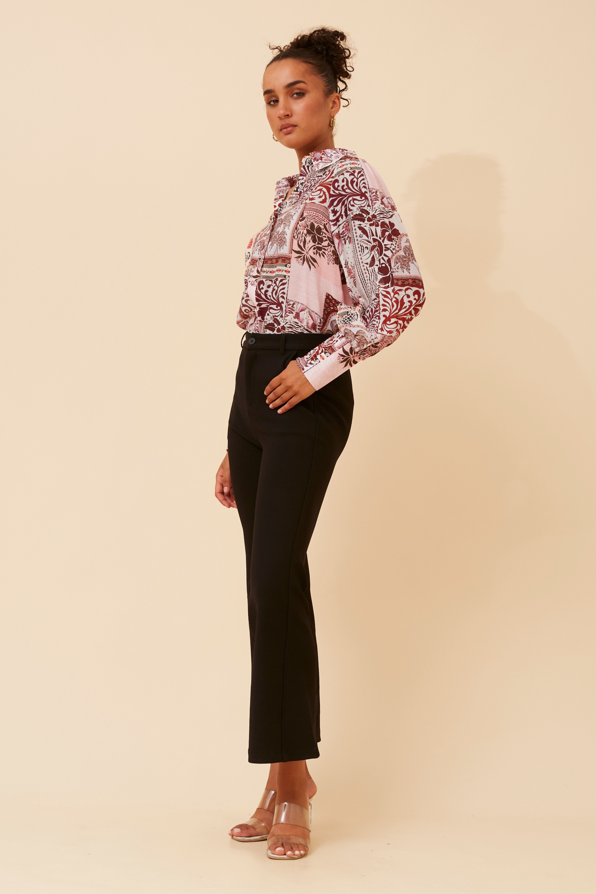 VELLE ABSTRACT PRINT SHIRT