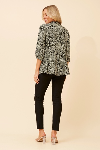 WEAVER ANIMAL PRINT TOP