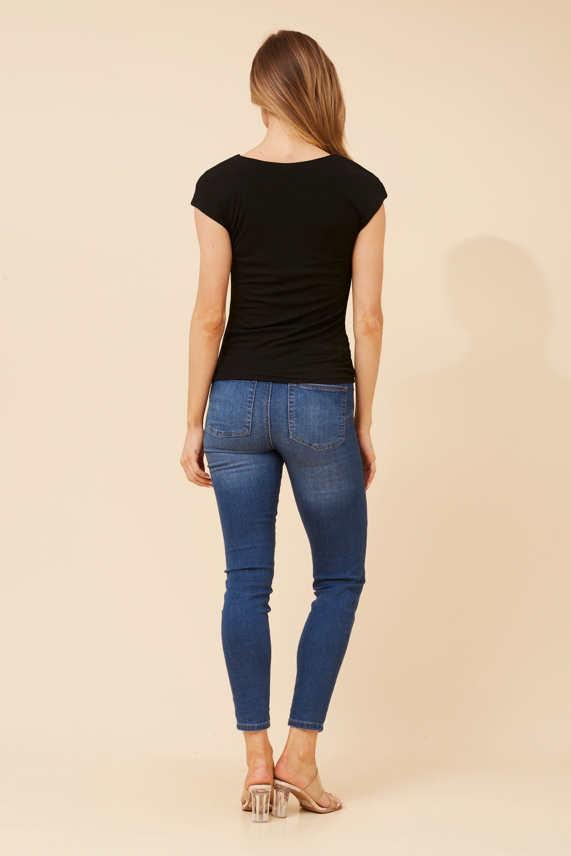 WIKTORIA SOLID TOP