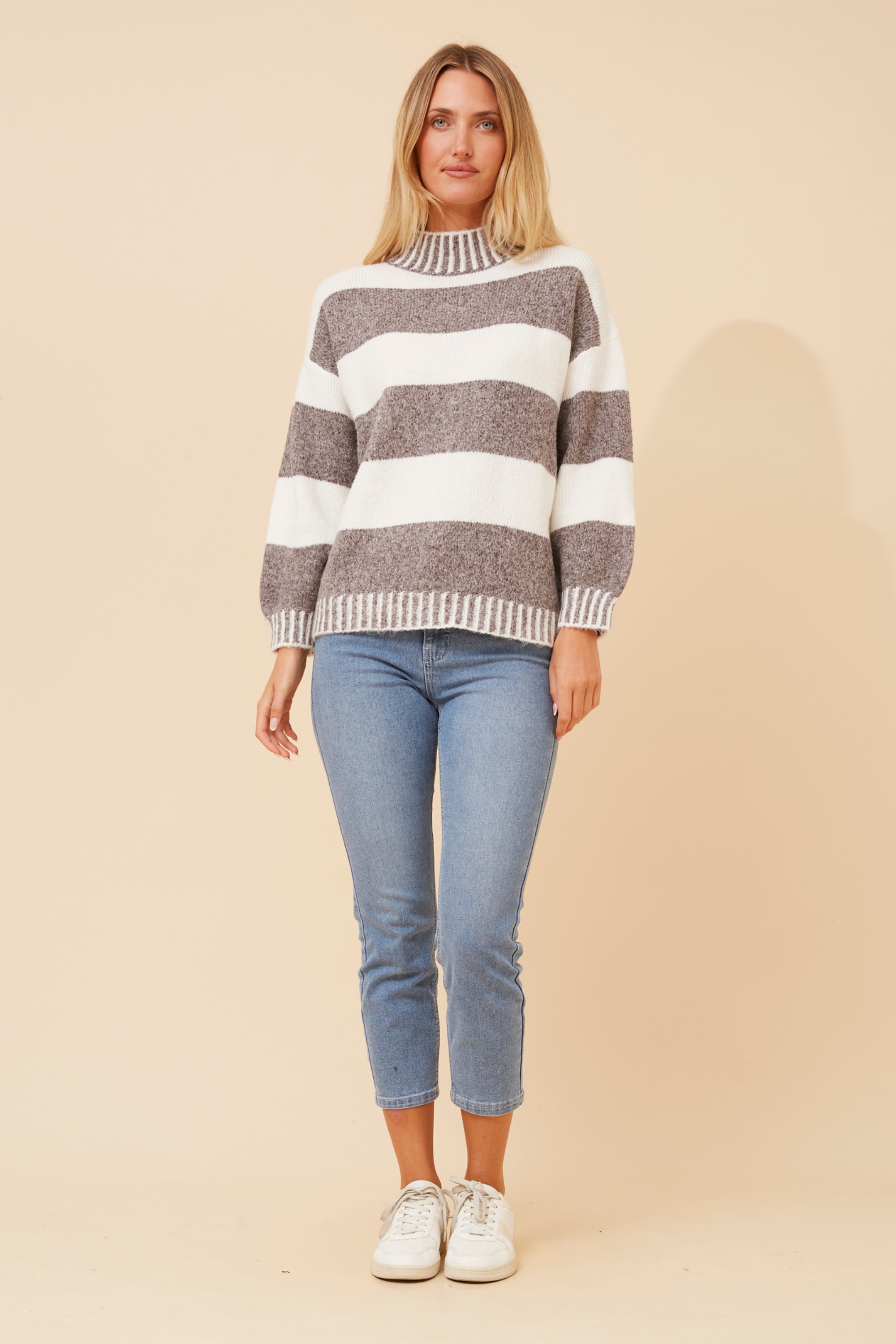 YARELI STRIPE PATTERN SWEATER