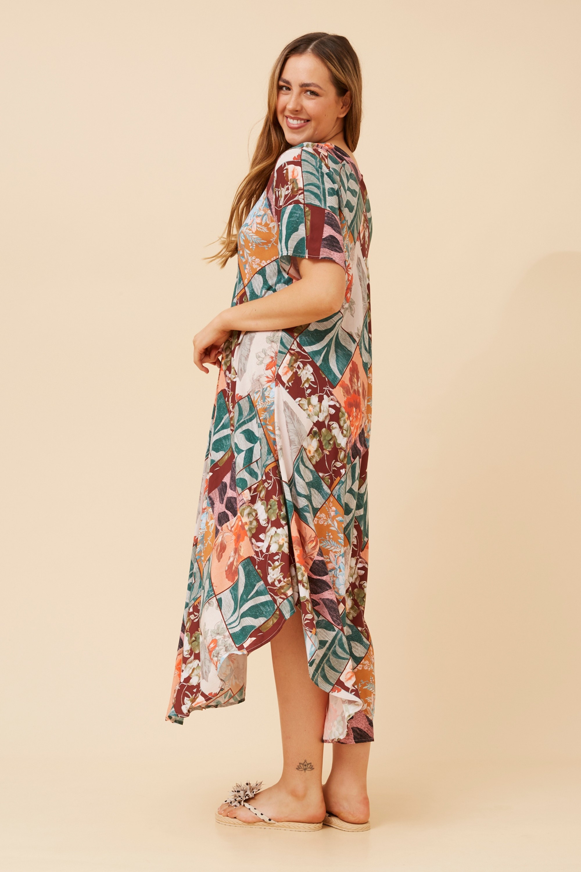YESSICA PATCHWORK PRINT MIDI DRESS