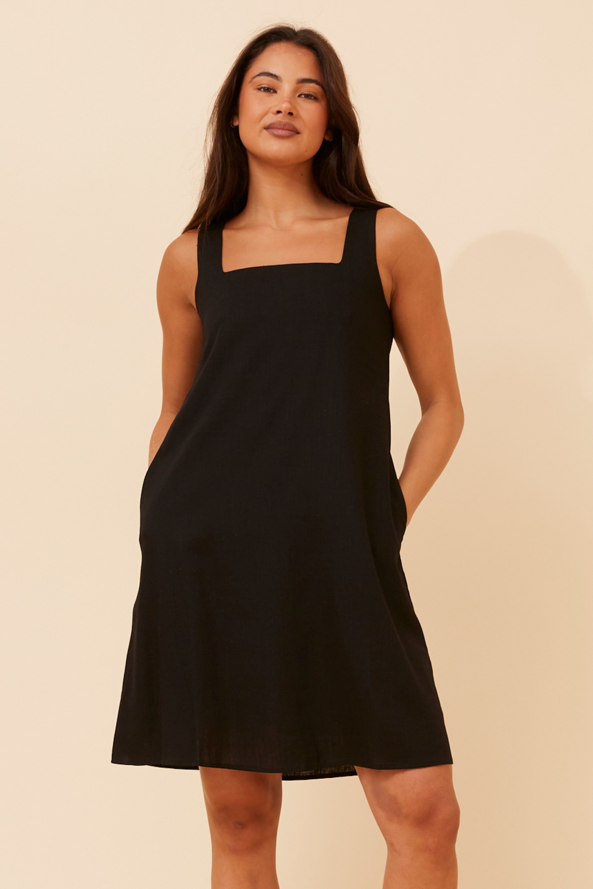 YURRA LINEN BLEND SHORT DRESS