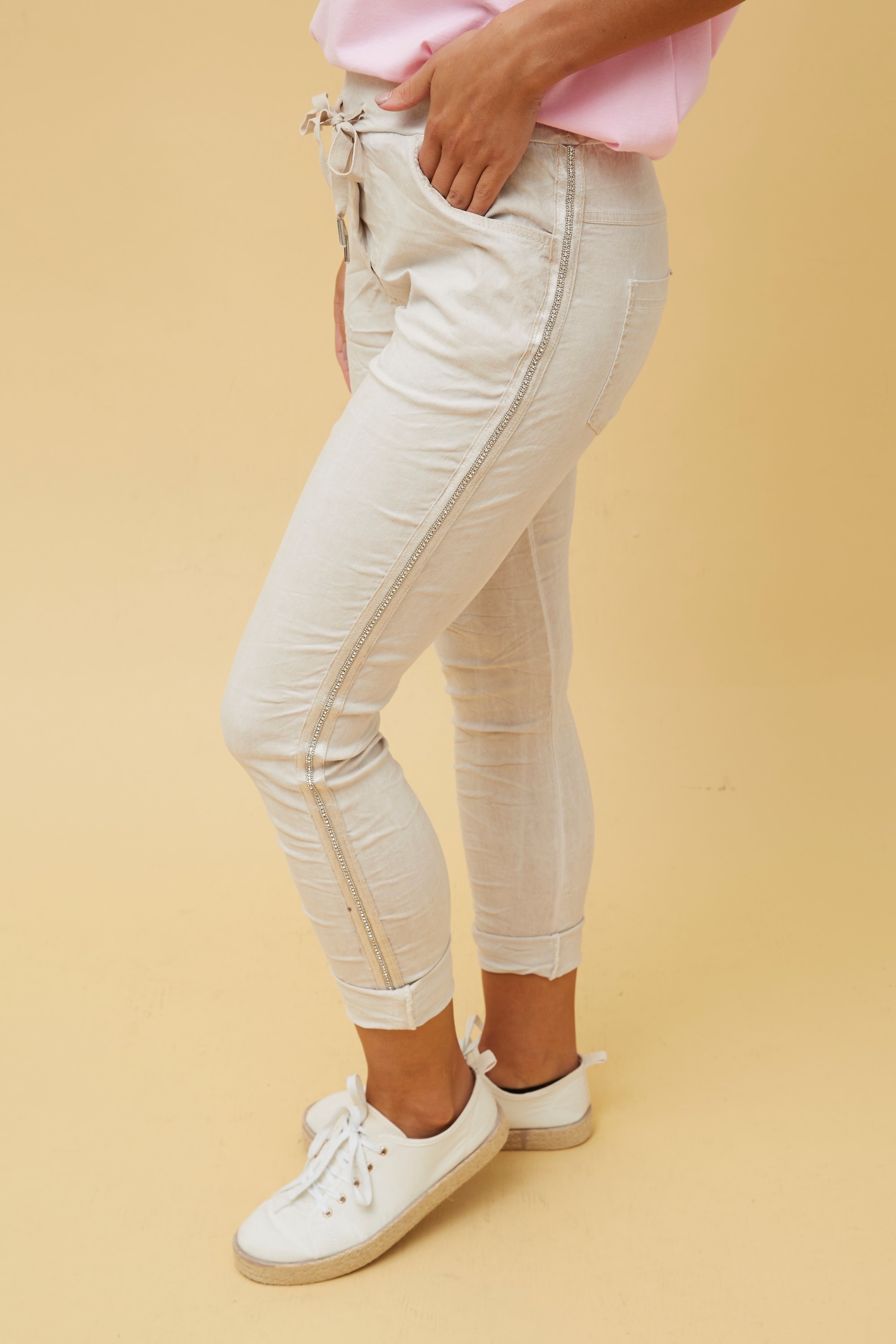 ZANJA DIAMANTE DETAIL JOGGER PANTS