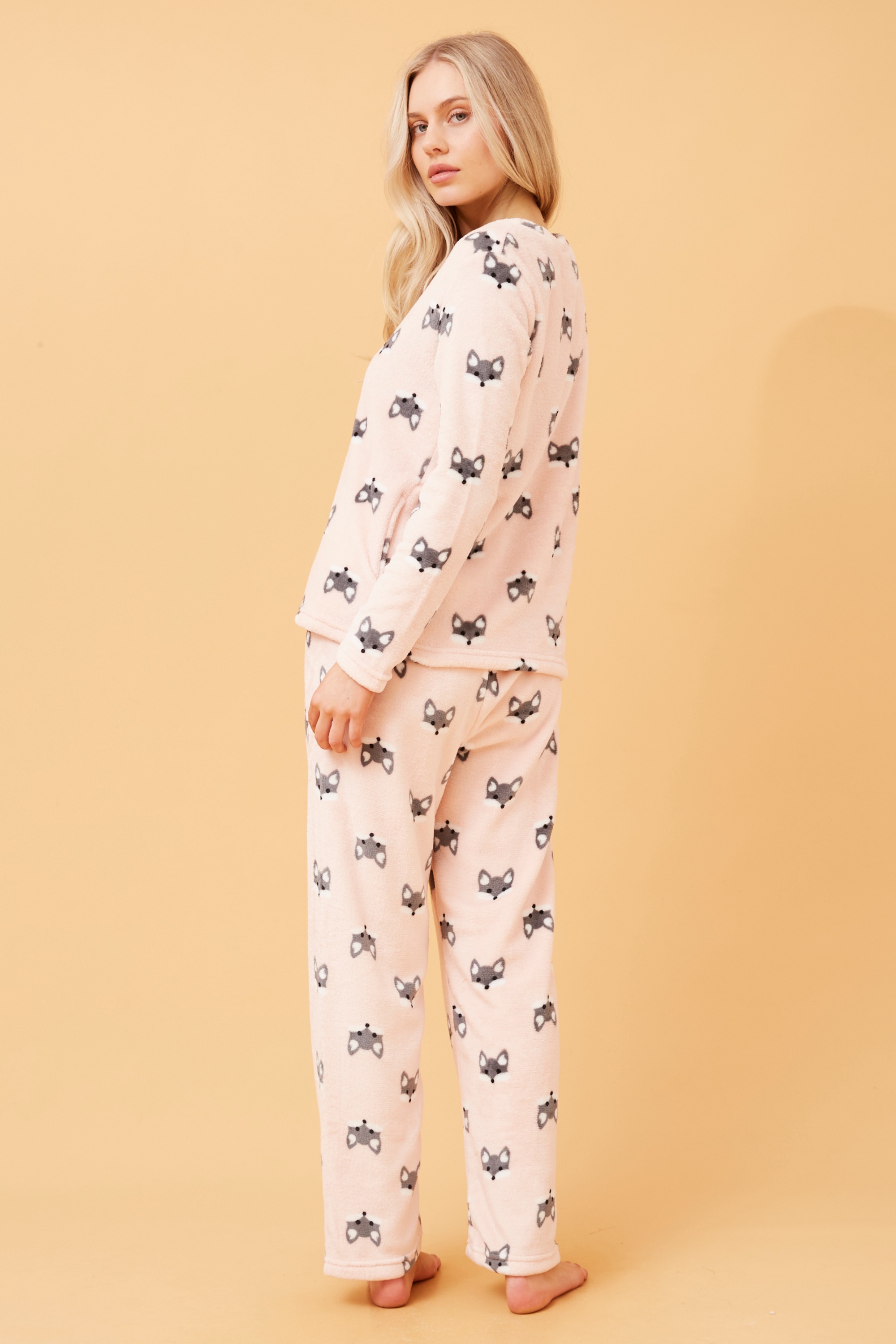 ZEN FOX PRINT PLUSH PYJAMA SET