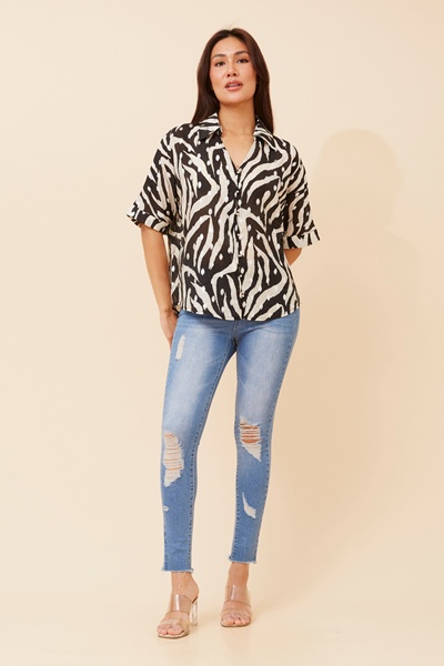 ZENAIDA ANIMAL PRINT SHIRT