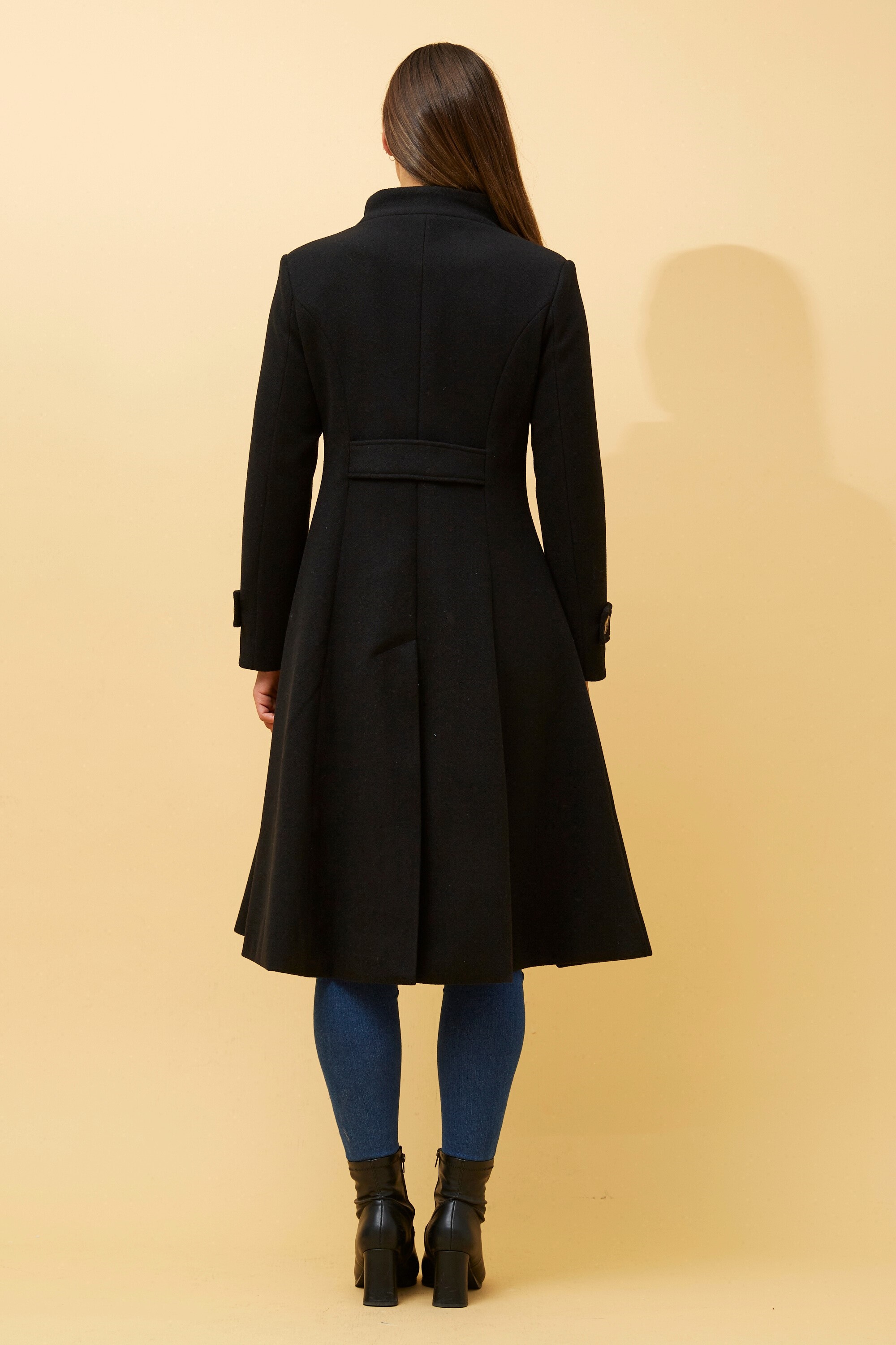 ZENITH BUTTON CLOSURE COAT