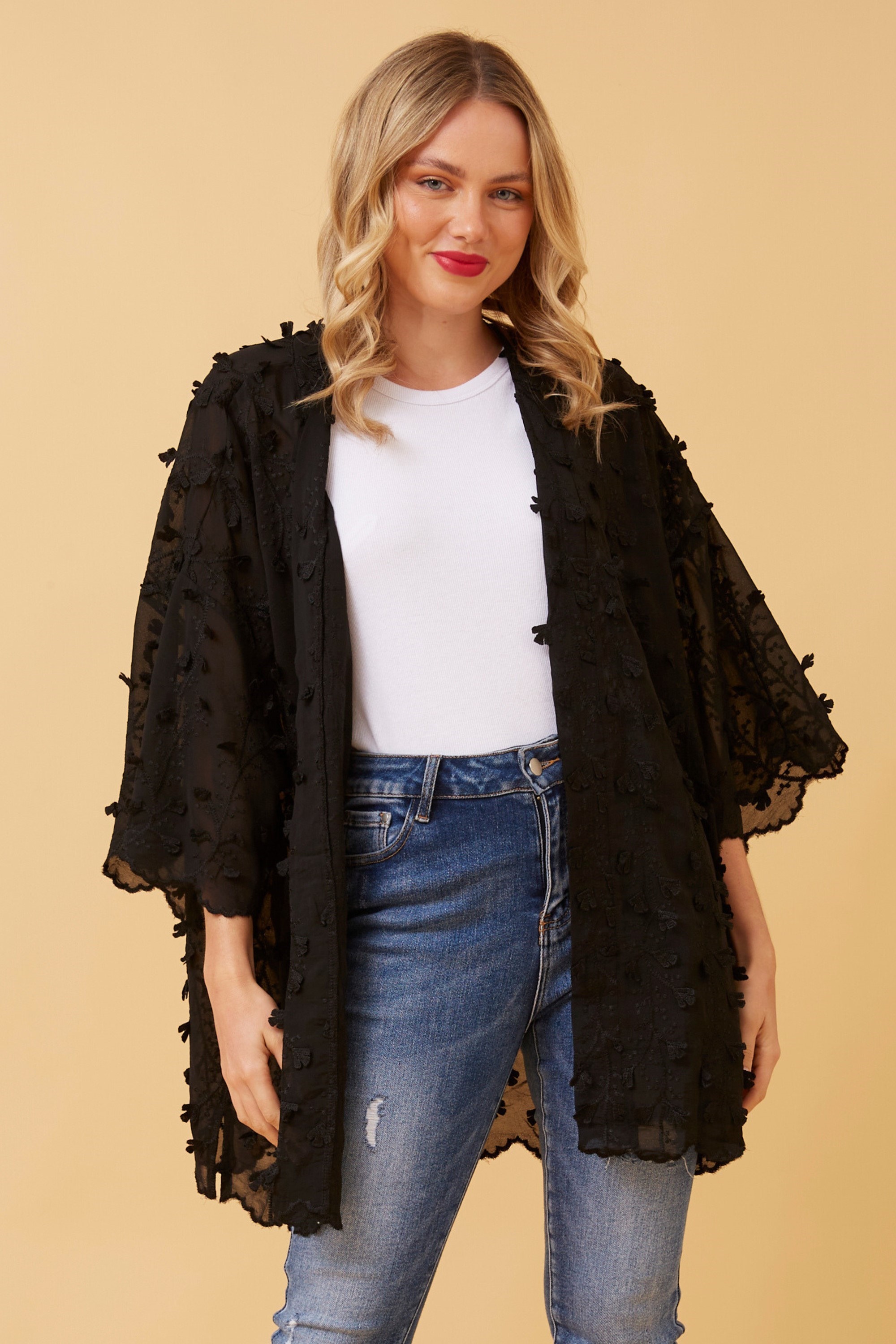 Zoe embroidered kimono & Buy Online & Femme Connection