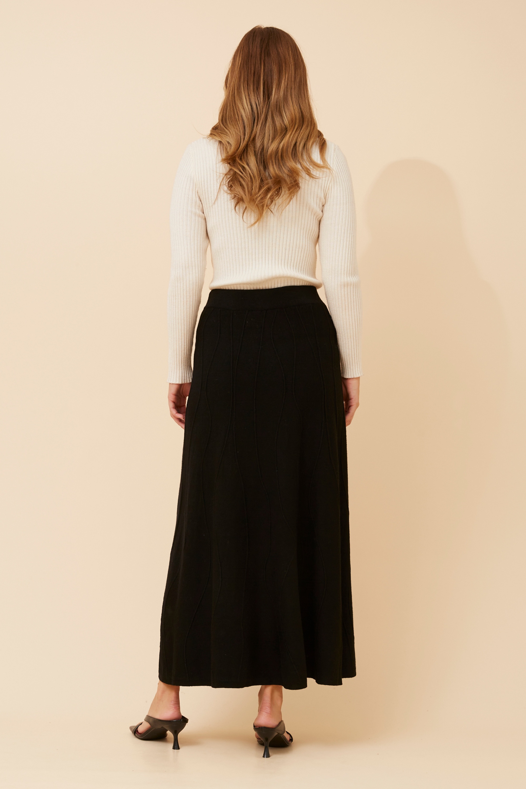ZORI A-LINE KNIT MAXI SKIRT