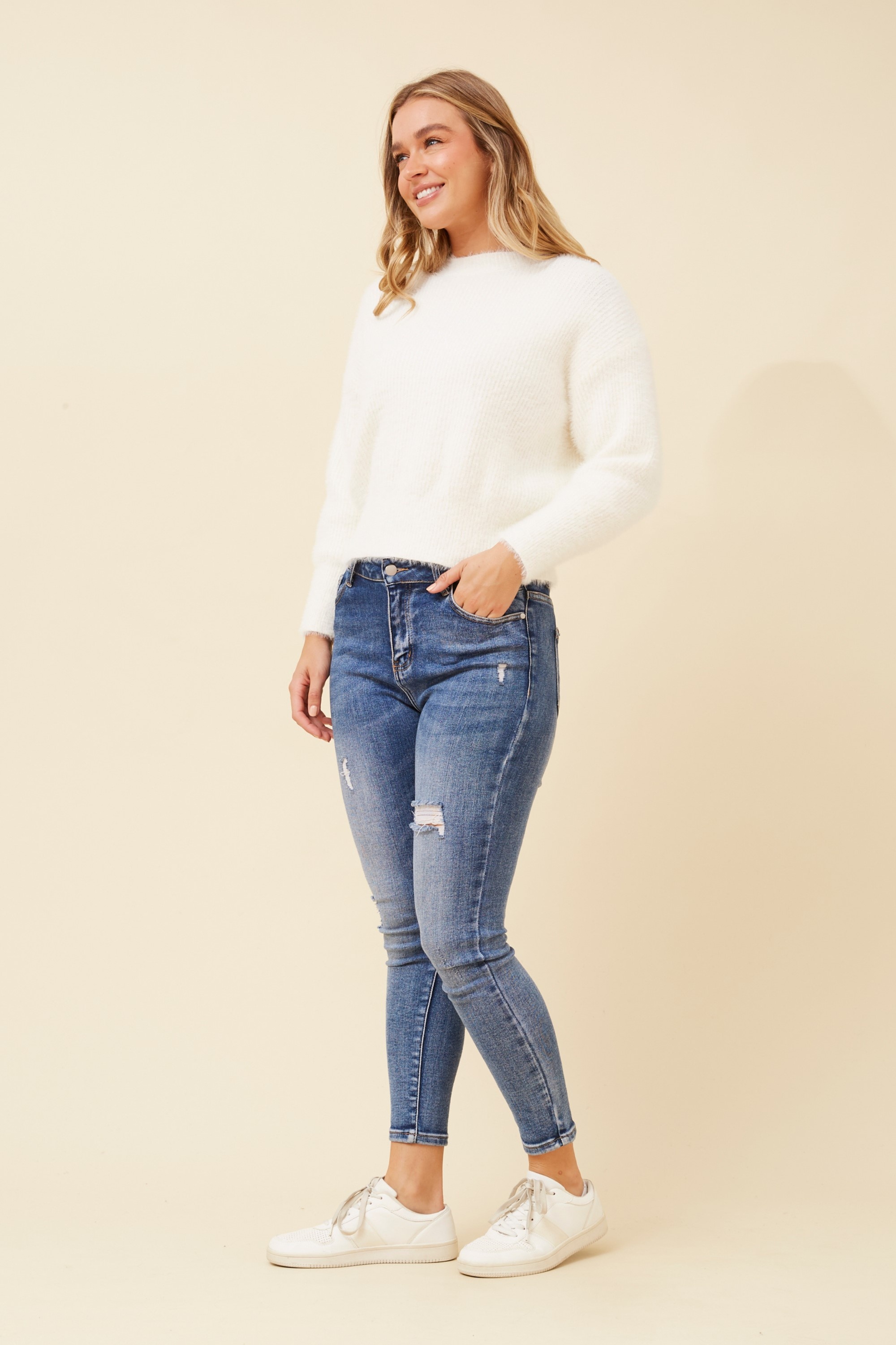 ZULA EYELASH KNIT PULLOVER